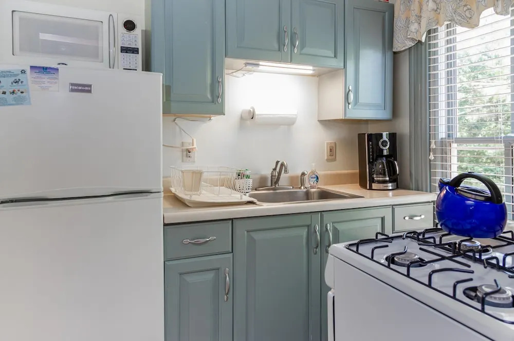 Antoinette's Apartments & Suites