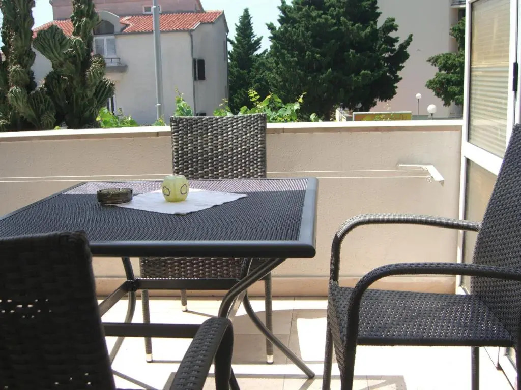 Apartments Villa Jarak