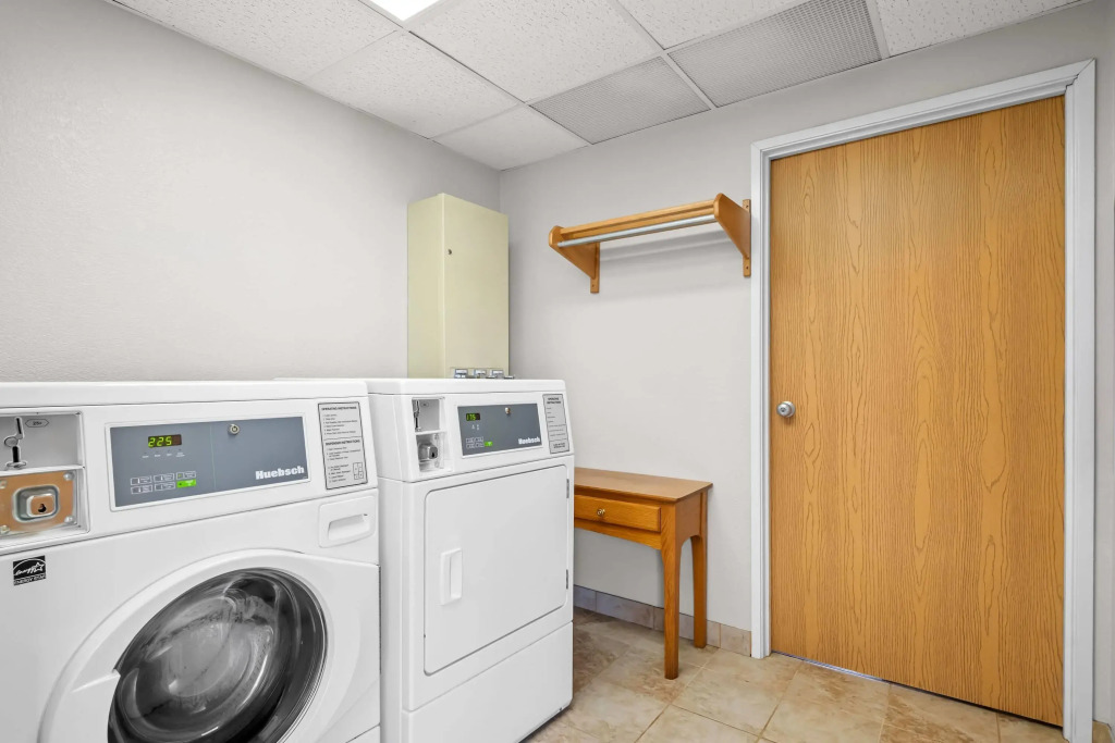 Days Inn by Wyndham Imlay City