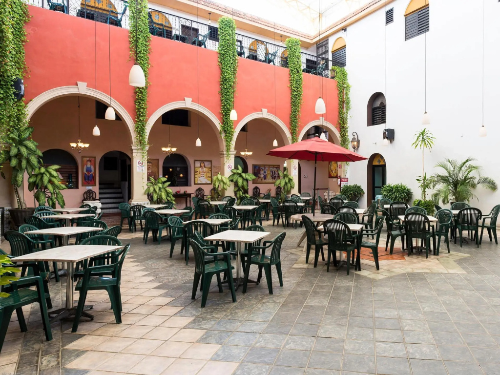 Hotel Doralba Inn