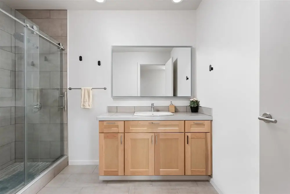 TWO Modern Penthouses on Mass by CozySuites