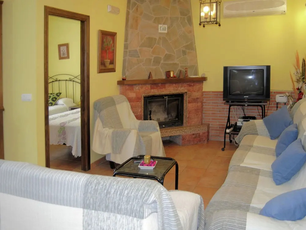Peaceful Retreat in Alora for Families and Friends