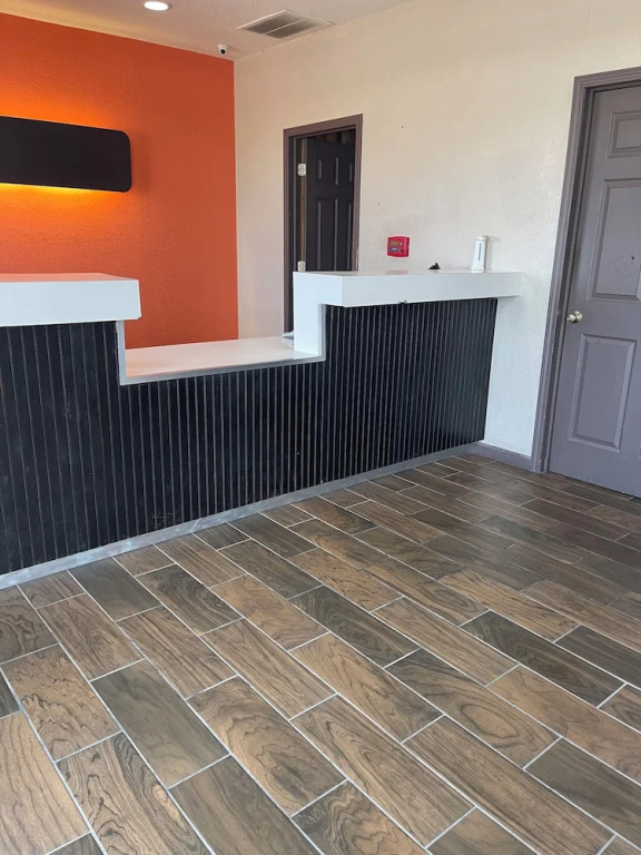 Relax Inn & Suites