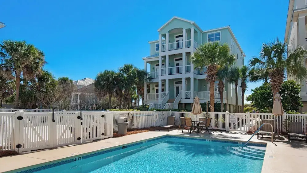 Luxury 4-bedroom Vacation Home With Unparalleled Gulf Views