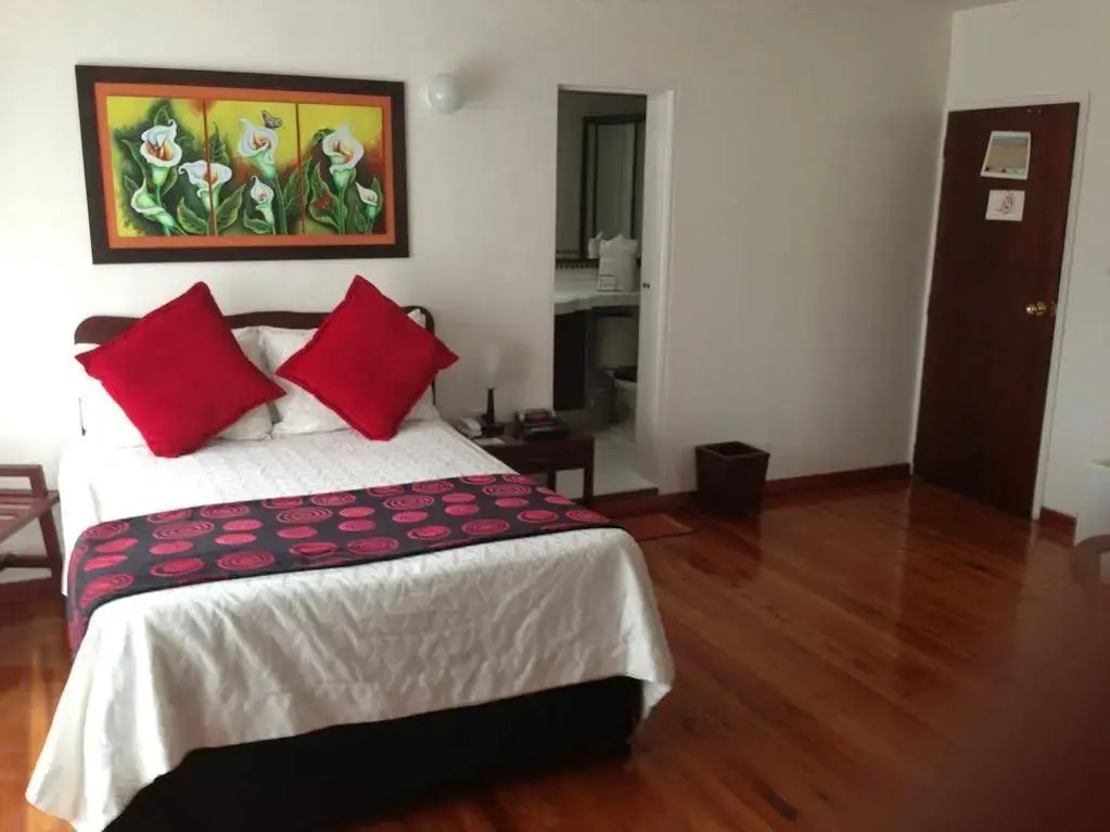 Regines Hotel