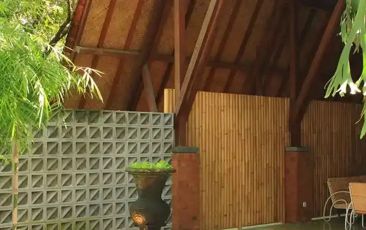 Komoreya Guesthouse