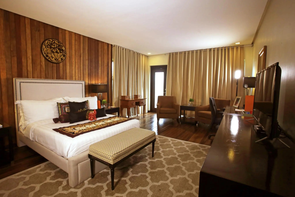 The Oriental Luxury Suites Tagaytay