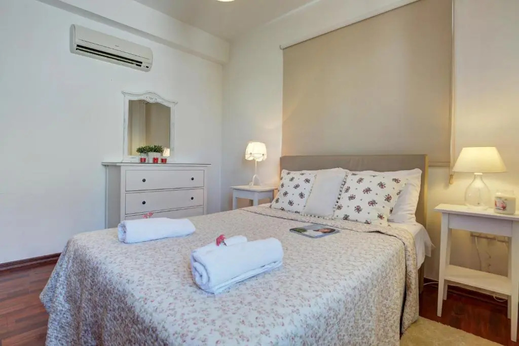 SunnyVillas: 3BR Super Cozy Villa☆Private Pool☆BBQ - Villa Falcon