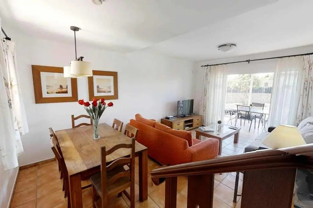 Anju villas, VILLA AT 100 METERS FAR OF THE BEACH