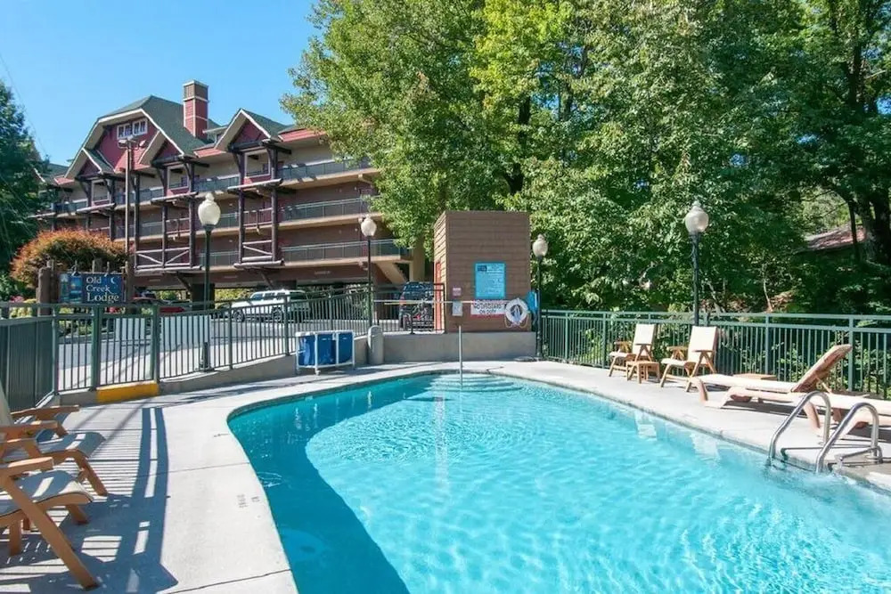 Old Creek Lodge