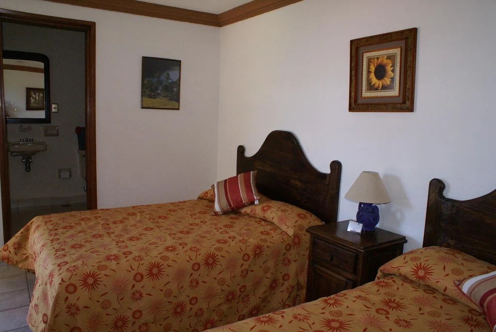Hotel Los Sauces Villa del Carbon