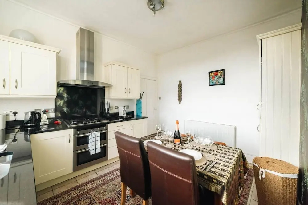 Stylish 2 Bedroom Flat in Camden Town