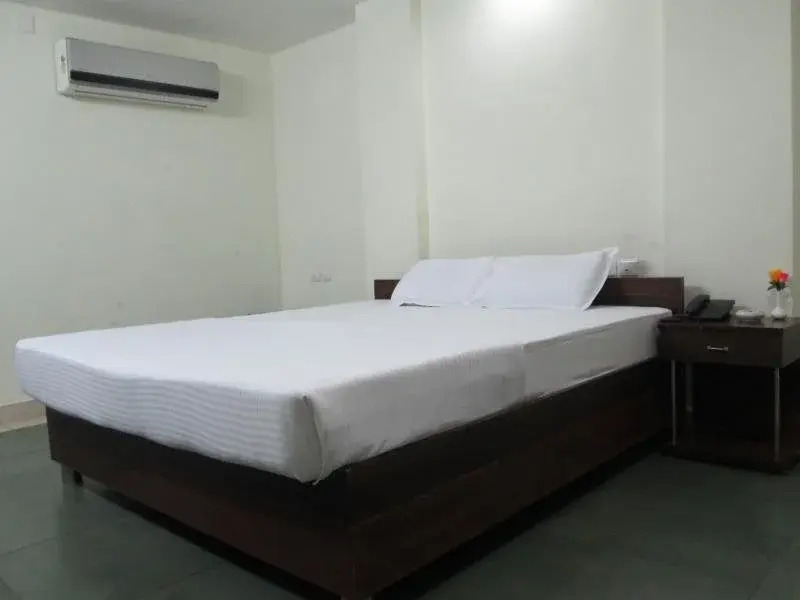 Nexstay Crystal Residency