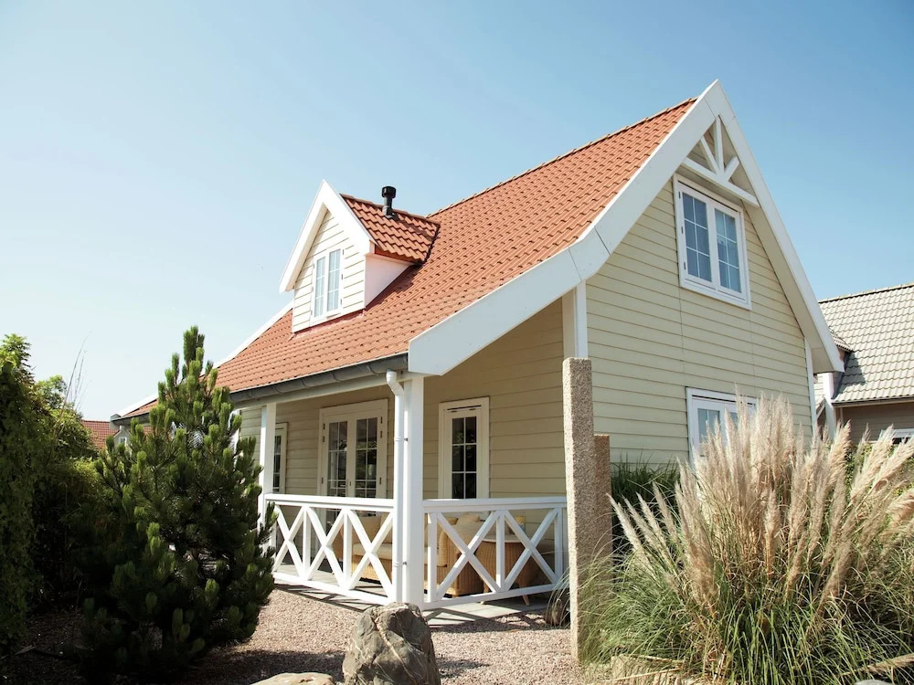 Detached Villa With a Terrace Near the Beach