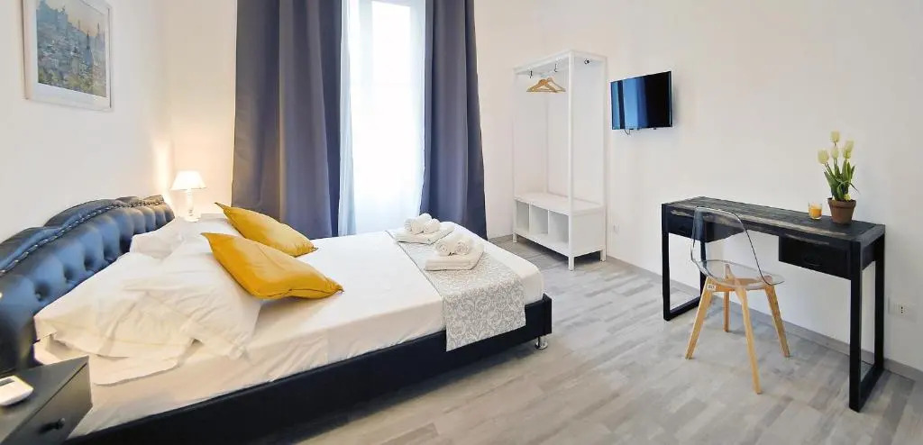 Pompeo Magno White Luxury Apartment