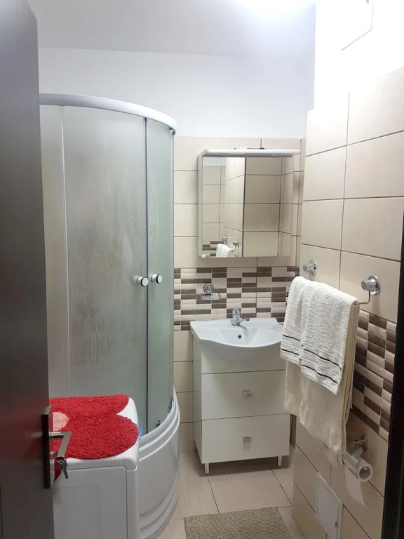 Apartment With one Bedroom in Sector 3, București, With Wonderful City View and Wifi - Near the Slopes