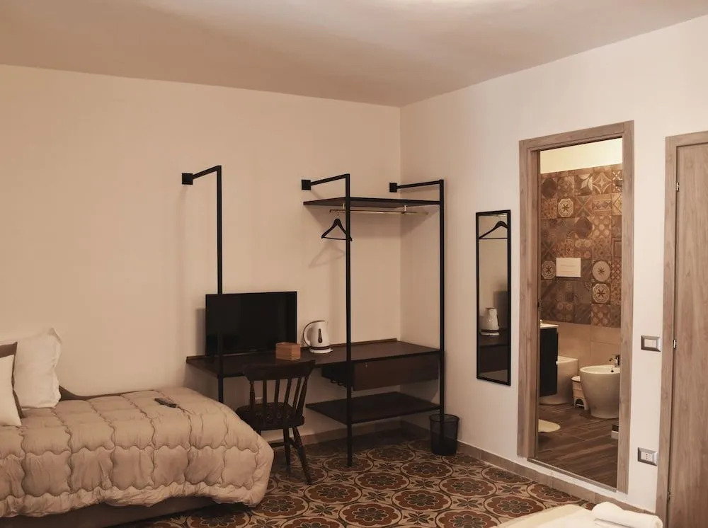 San Lorenzos home