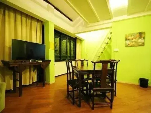 Rongyi Hengdian Hostelling International