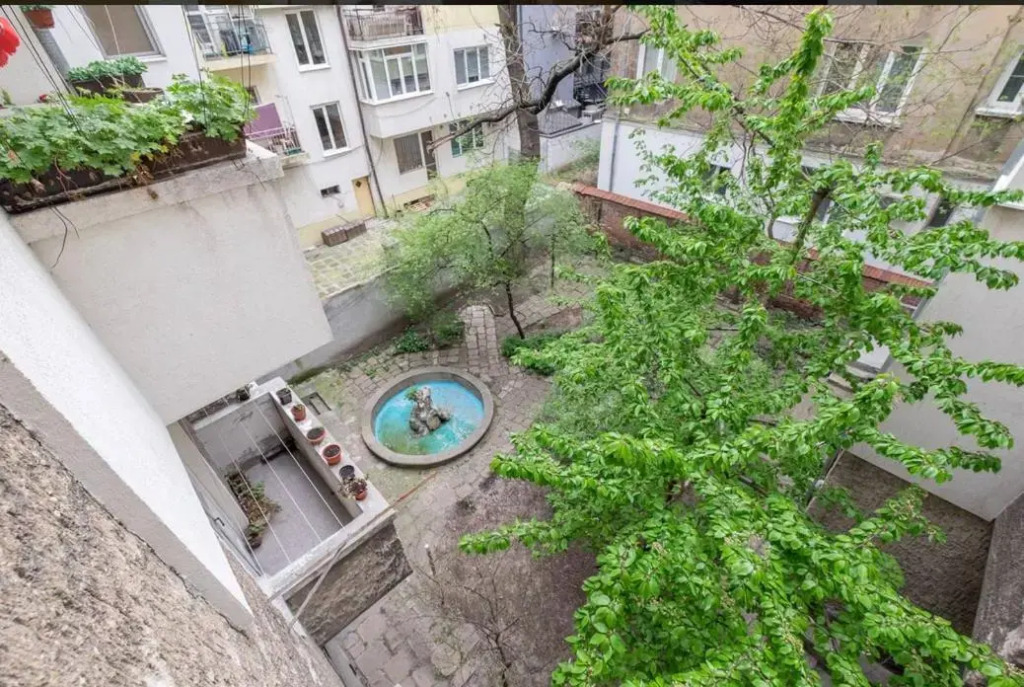 Han Krum 2 Bedroom Central Flat