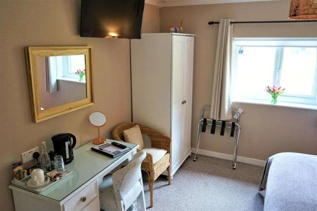 Lundie View B & B