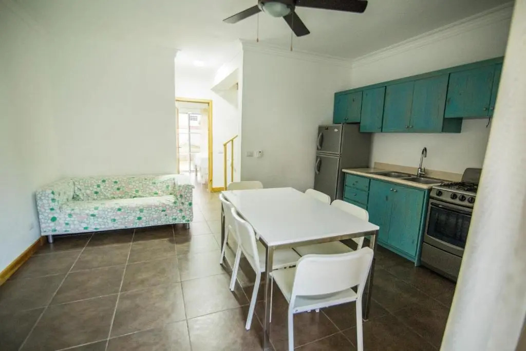 Residencial Las Palmeras de Willy Boca Chica