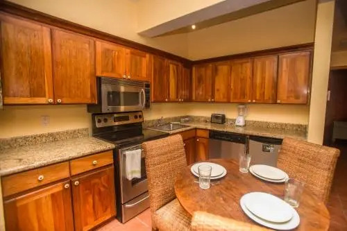 Turtle Casa Beach Suite