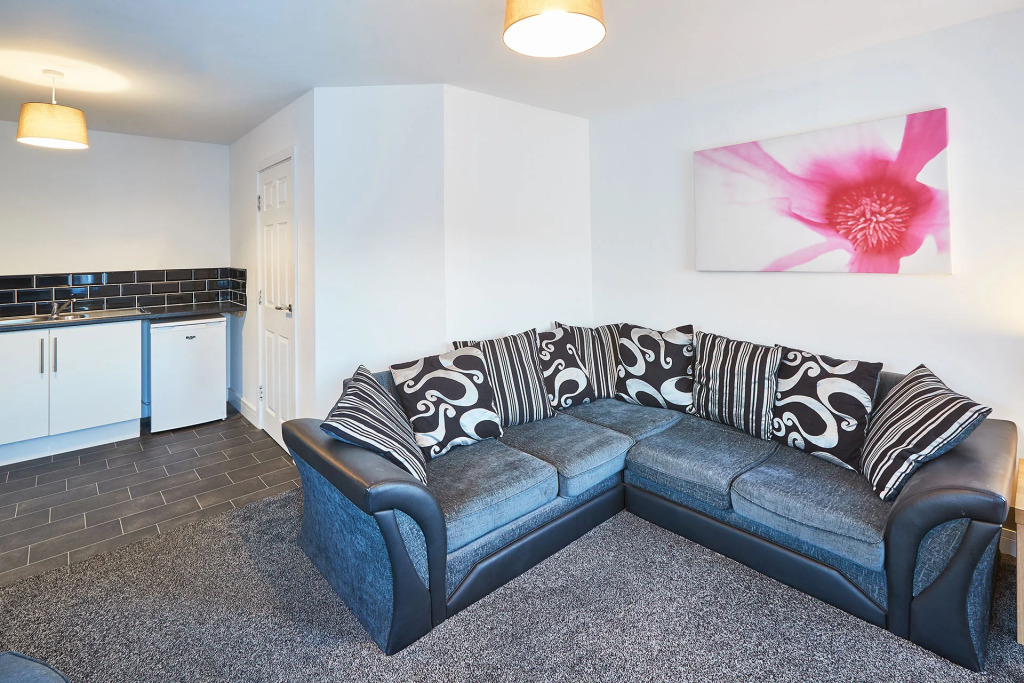Host   Stay   House 1