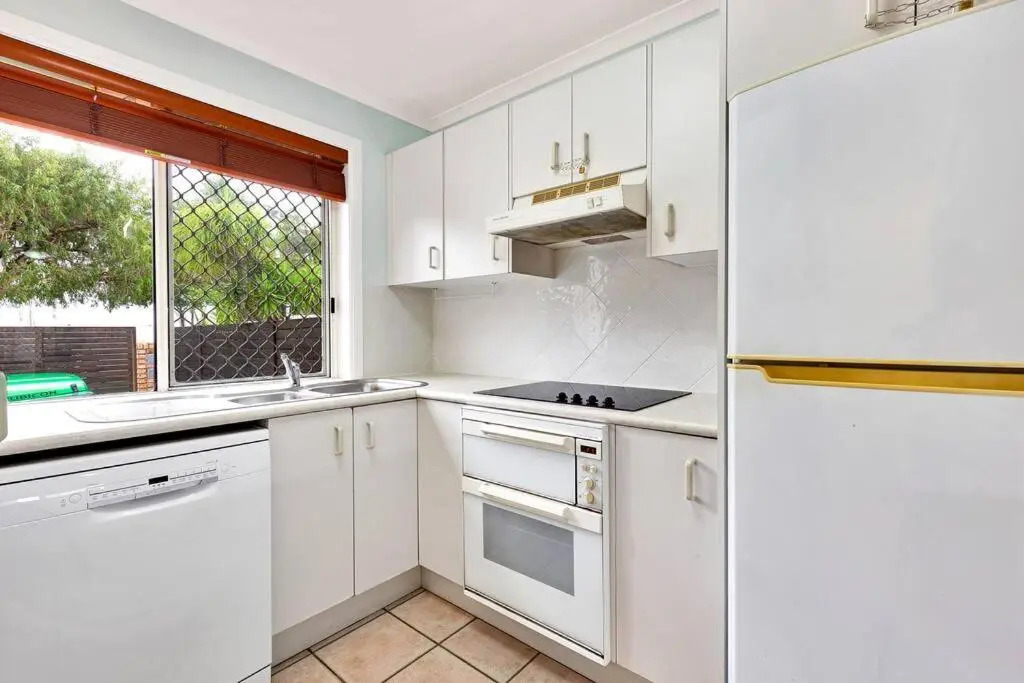 Marj04- Holiday Apartment In Mooloolaba