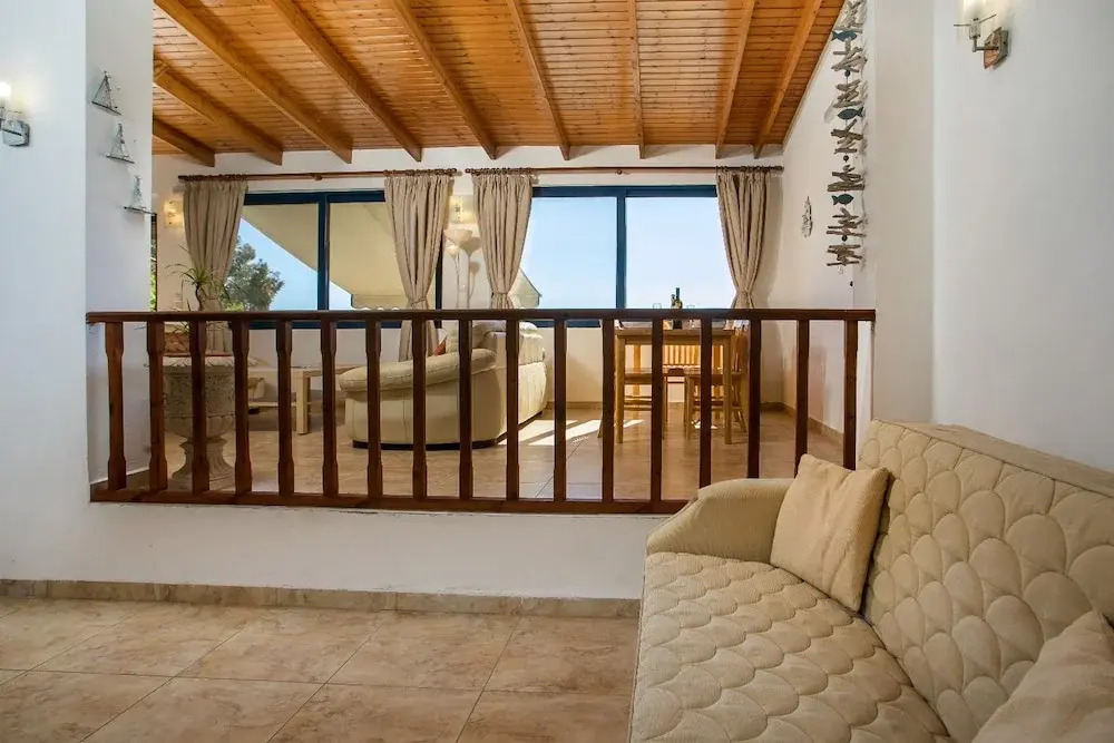 Villa Driftwood