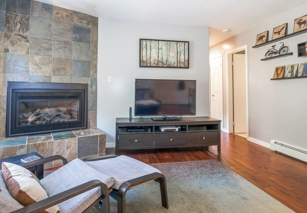 East Vail Condo Near Skiing, Hiking by RedAwning