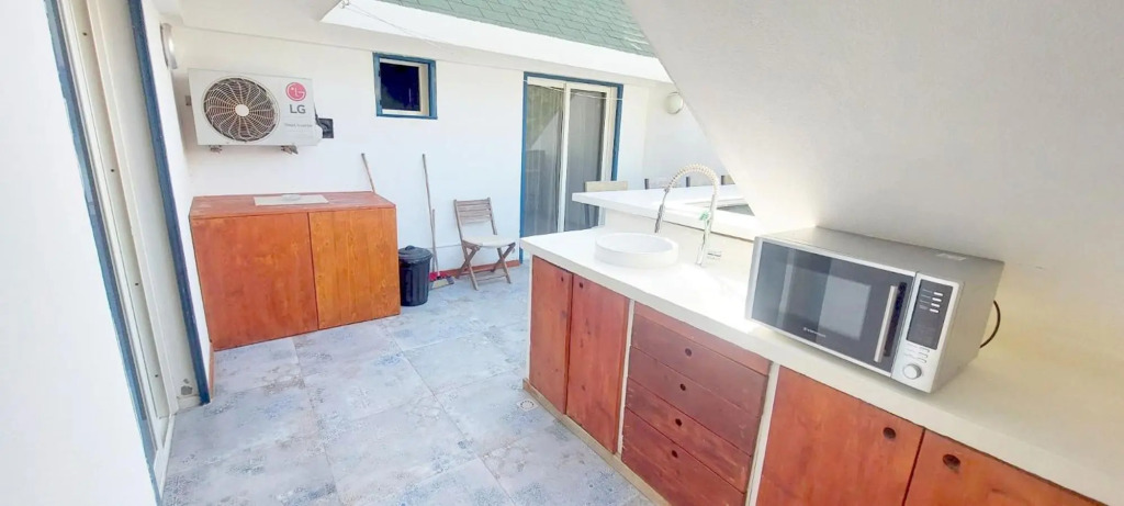 Beach penthouse 12p, Fiber WiFi, 2 rooftopbars, 2 outdoor kitchens, outdoor shower, spectacular 180 degrees ocean view!