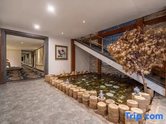 Taoshe Resort Hotel (People's Square Taoyangli Scenic Area Branch)