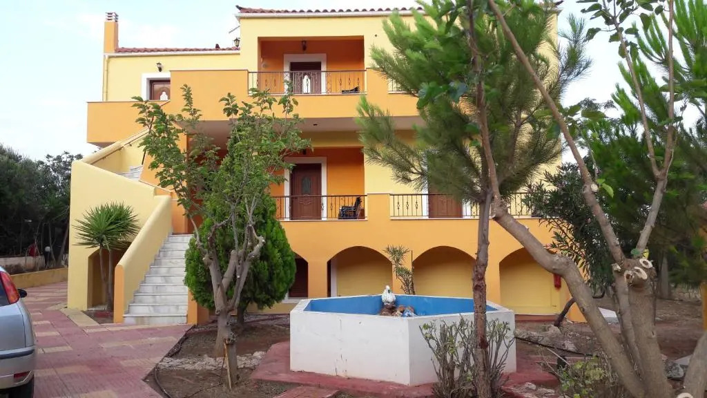Savvas Apartments