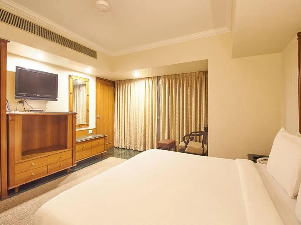 Rivera Sarovar Portico Ahmedabad
