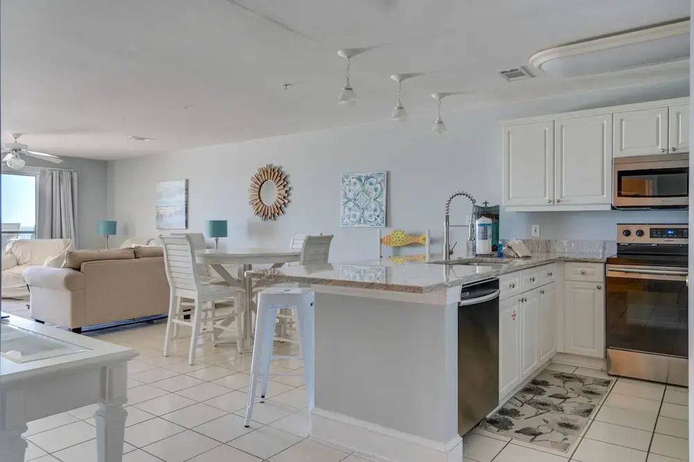 Crystal Dunes 503 by Newman-Dailey