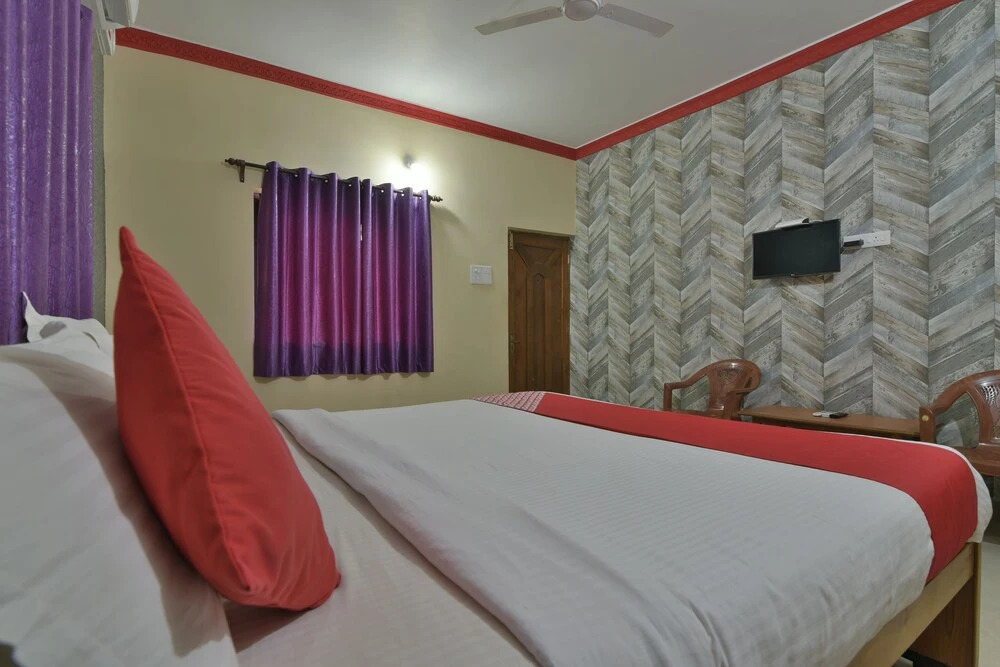 OYO 15390 Francis Goa Guest House