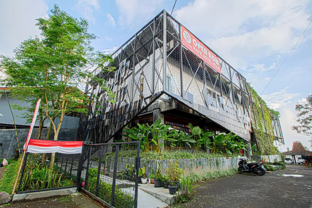 Hotel Kupu Kupu Lembang