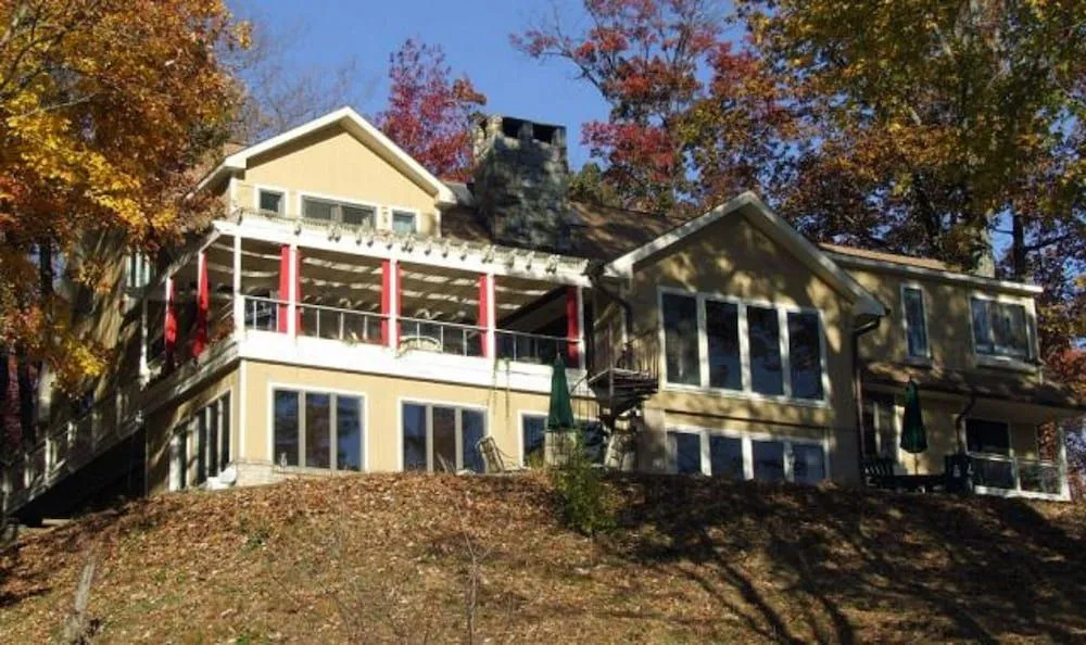 Laurel Grove Inn on the South