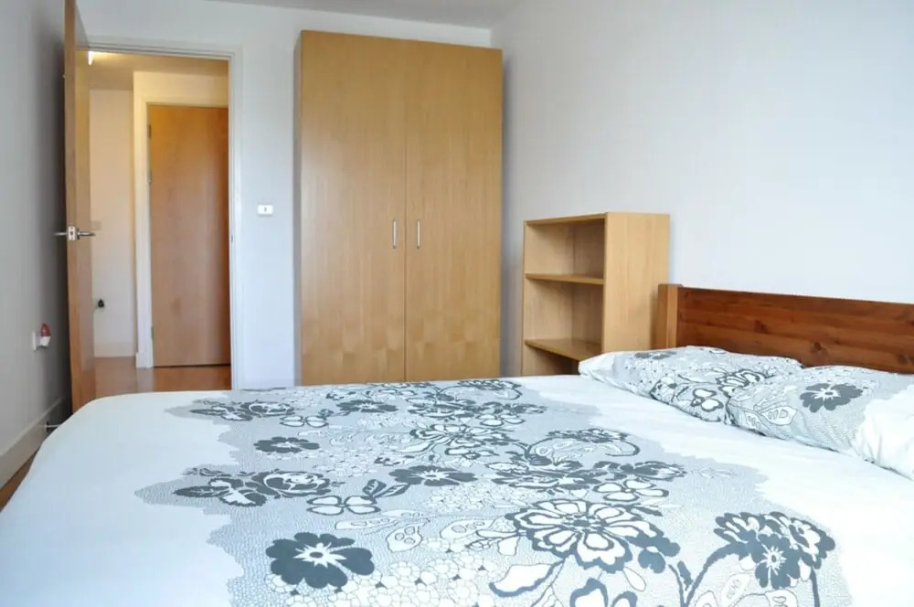 Shoreditch Riverside 2 Bedroom Apartment