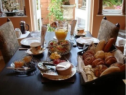 The Ville's Bed & Breakfast