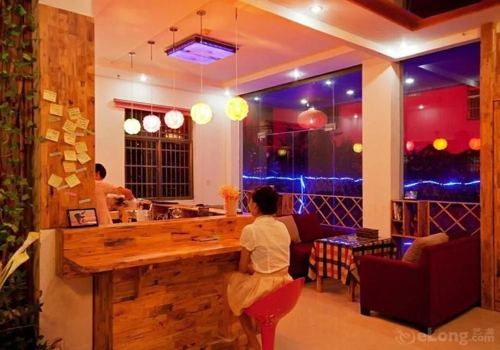 Sanya Noble The Seaview Tavern Hotel