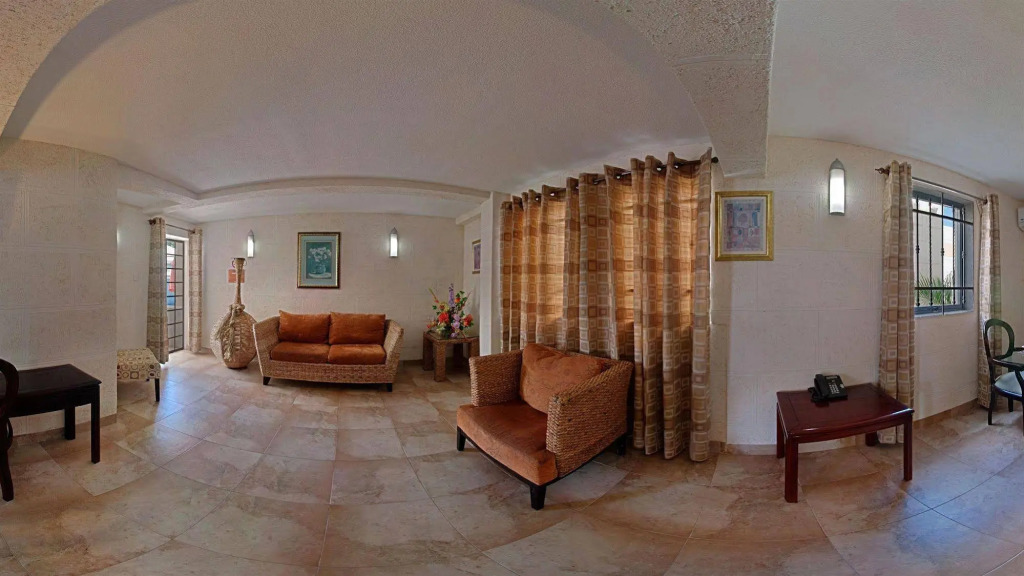 Ocean 15 Hotel