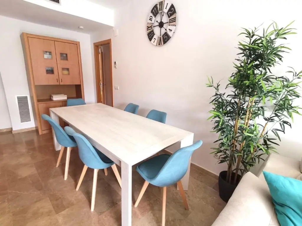 Precioso apartamento 4 habitaciones con piscina y gym