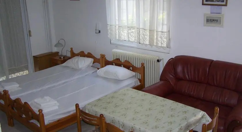 Astoria Aparthotel