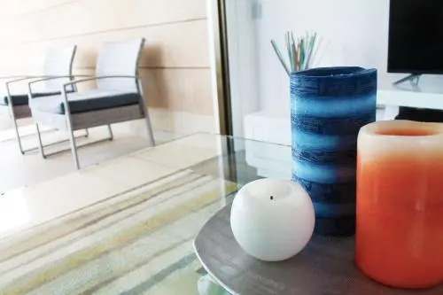 Lazuli Beachfront Apartment 254