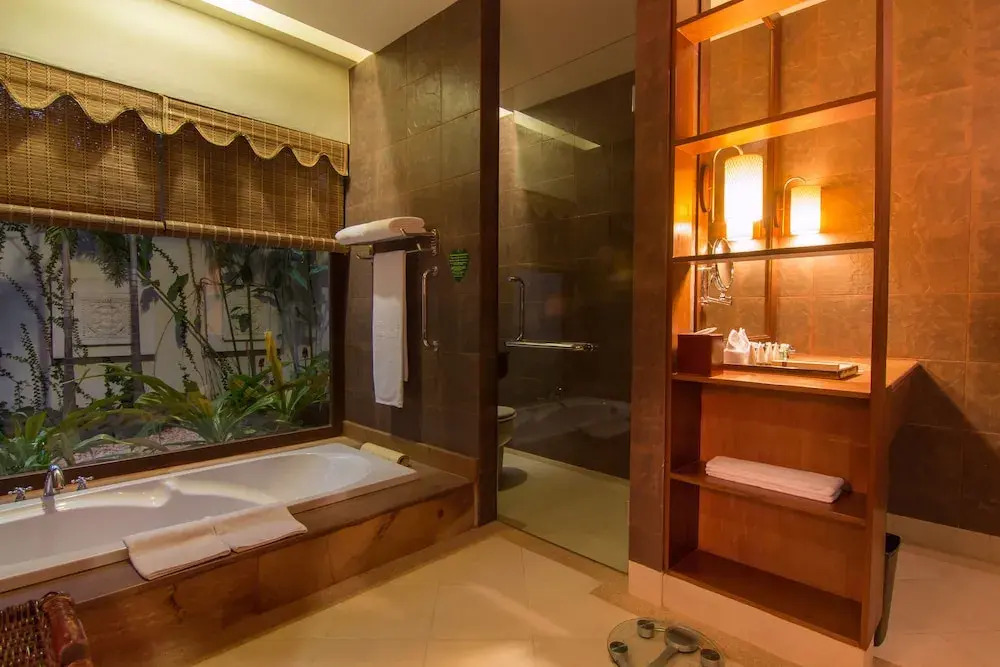 Angkor Palace Suite & Villa