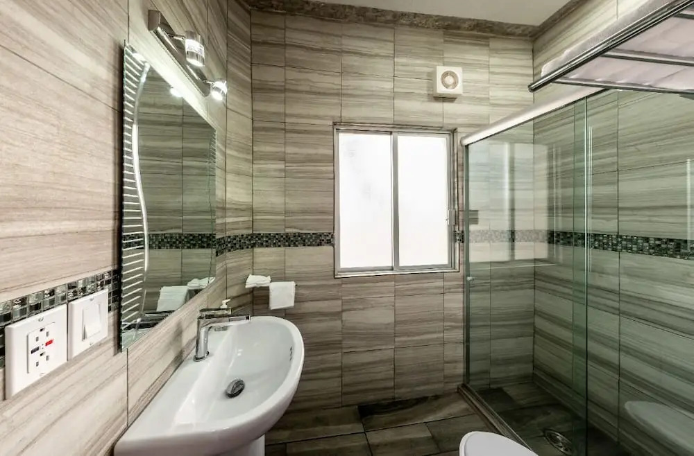Porterfield Suites