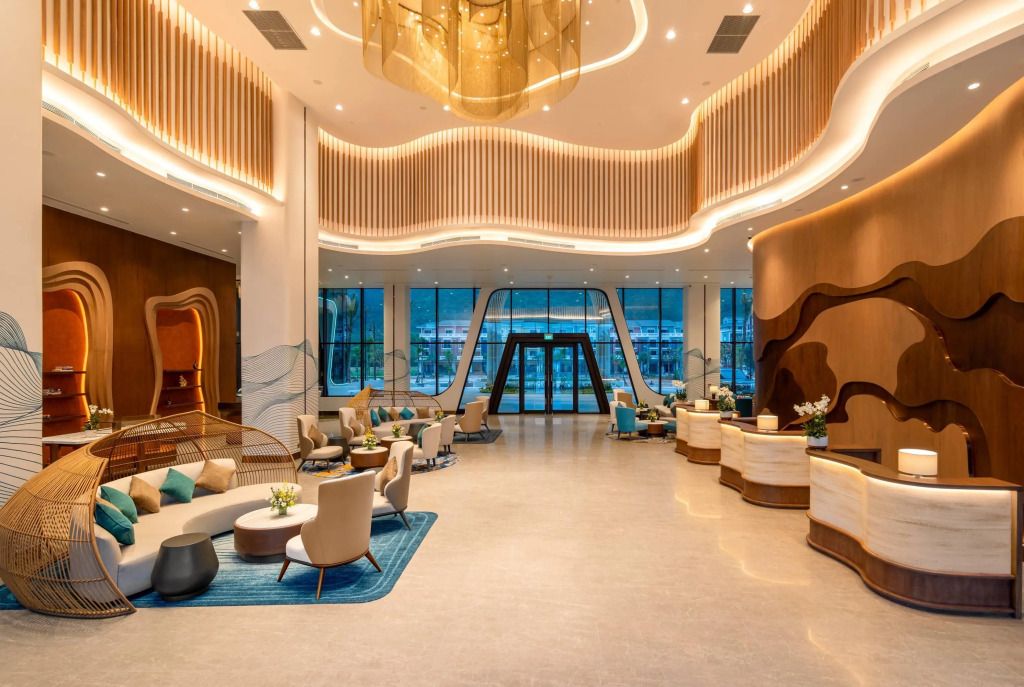Wyndham Garden Sonasea Van Don