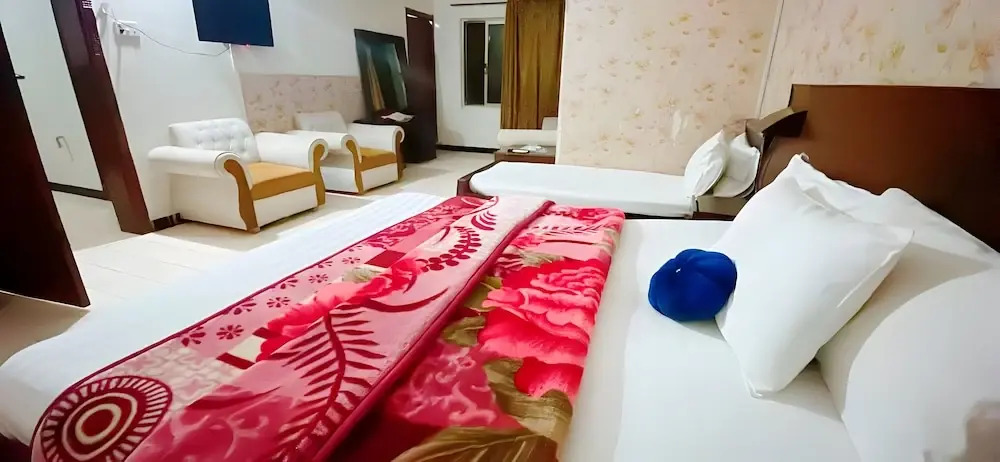 Tulip Guest House F-6