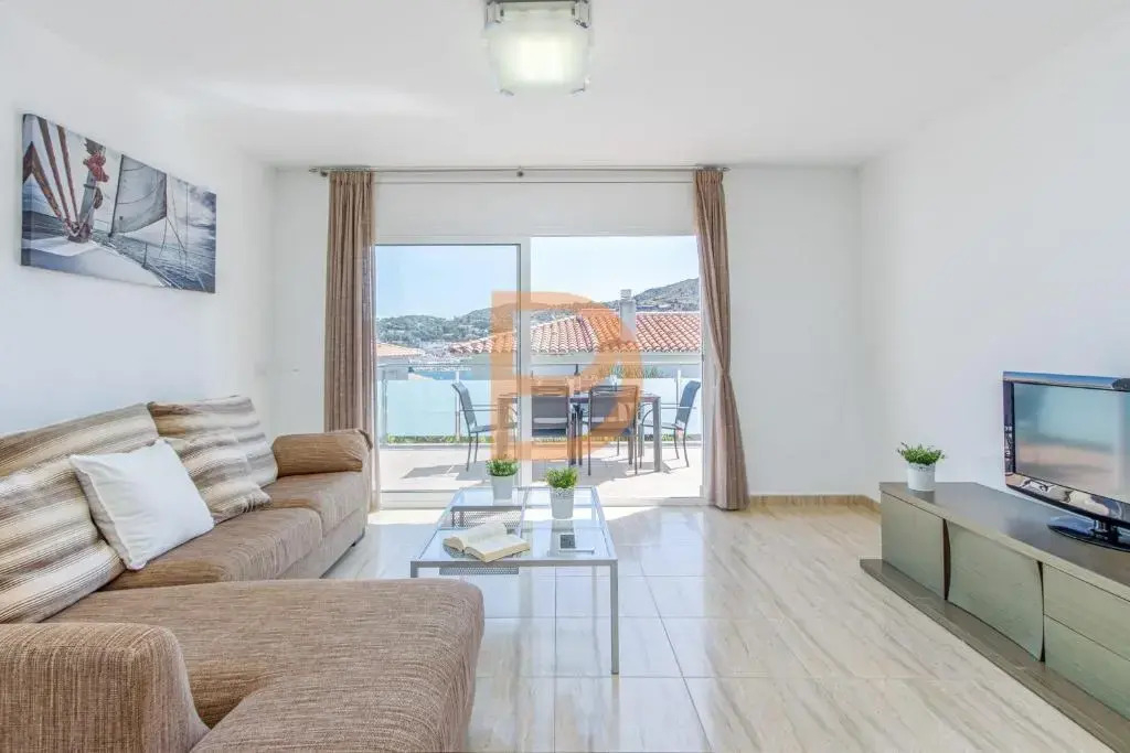 Villa Cordoba Pb6 01 - Three Bedroom No.2